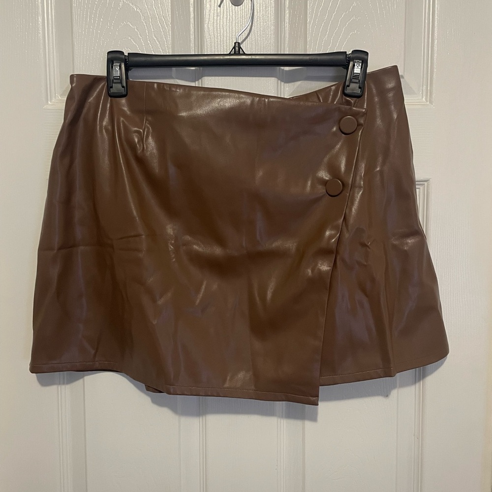 NWT The Drop Brown Faux Leather Button-Front Mini Skirt